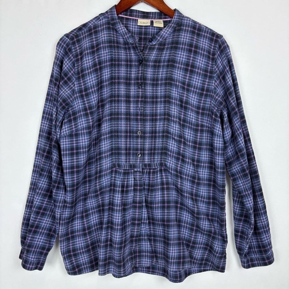 L.L. Bean Plaid Flannel Full Button Down Front Detailed Shirt